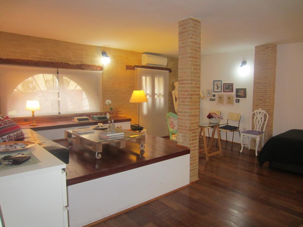 Ferienwohnung Living Valencia Studio Serranos Zimmer foto